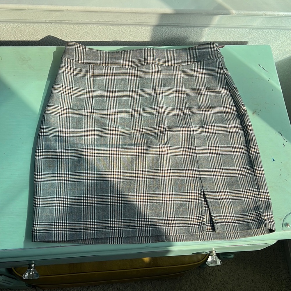 Amazing short skirt size small